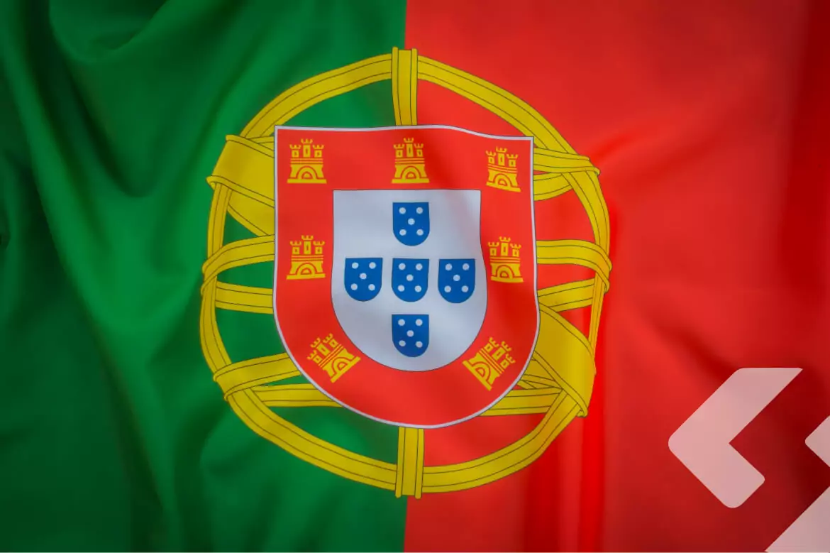 Bandeira de Portugal: Descubra qual o valor do salário Minimo em Portugual e como é qualidade de vida